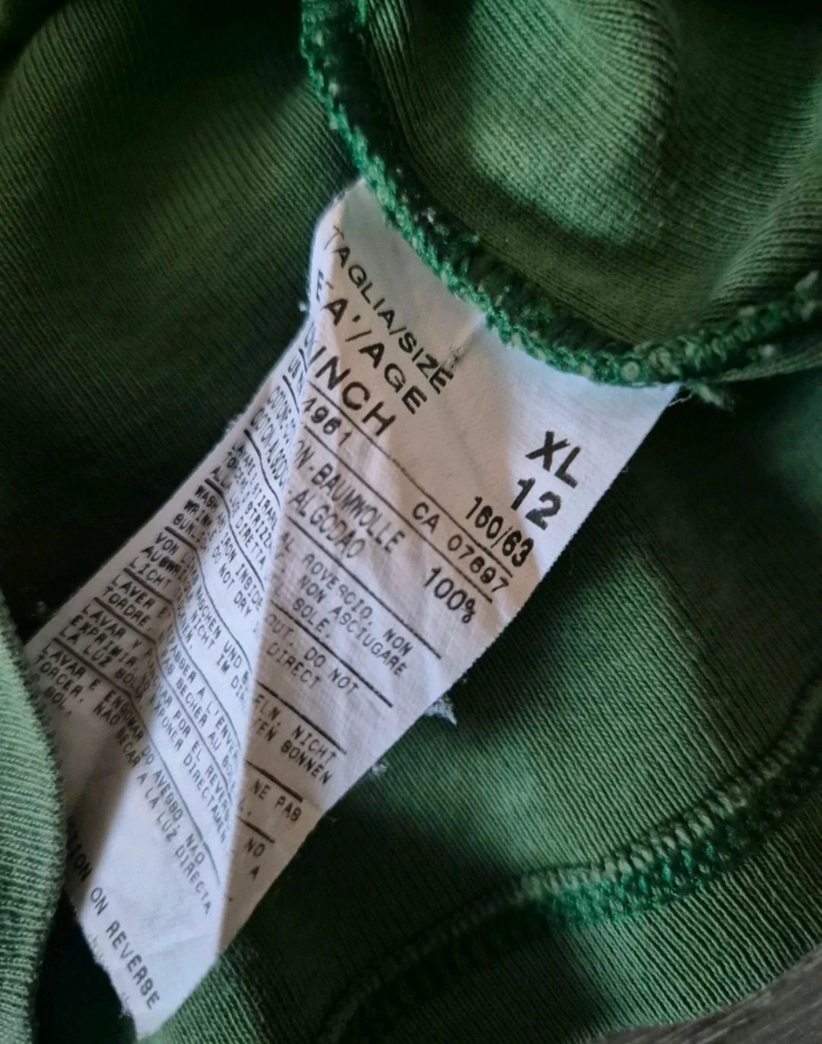 Green long-sleeve Benetton T-shirt. Size 12 years – photo 5